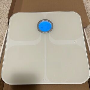 Fitbit Aria Smart Scale